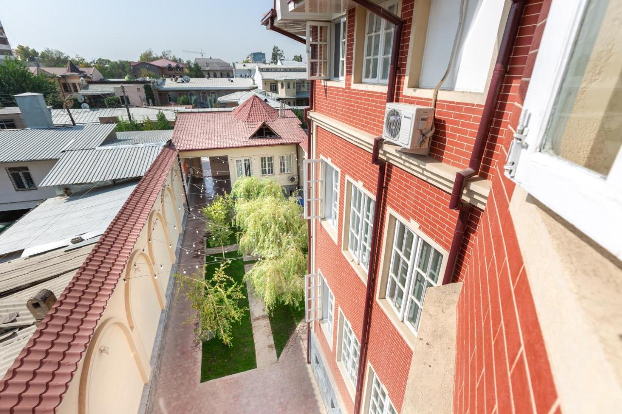 Light Hostel Tashkent Exterior photo